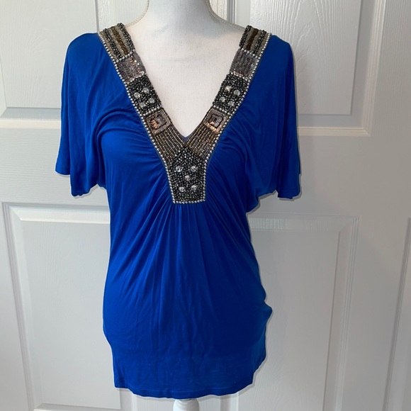 Blue V-neck beaded top size small - Picture 1 of 3